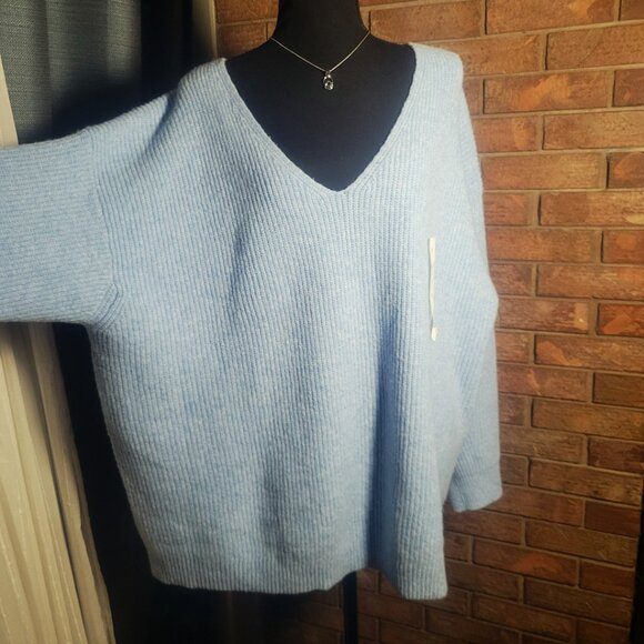 NWT Ava & Viv Women's Light Blue V-Neck Pullover Long Sleeve Sweater - Size 2X - Picture 4 of 12